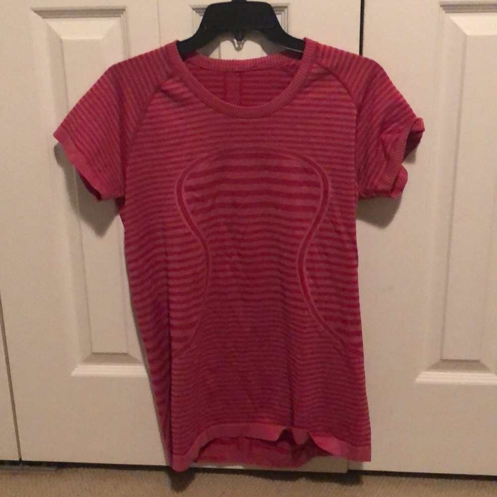 Lululemon red s/s run swiftly top sz 12 77737